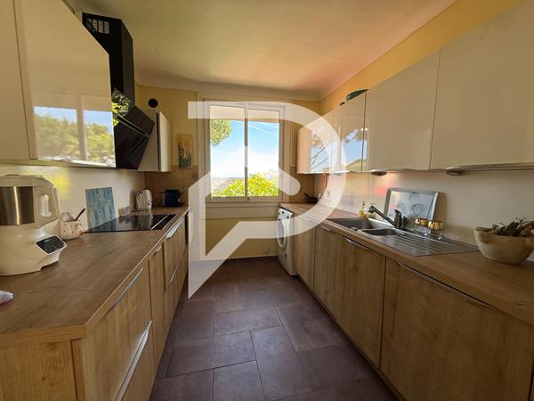 Maison 8 pièces 195 m2