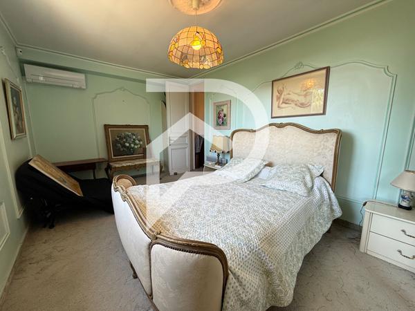 Maison 8 pièces 195 m2