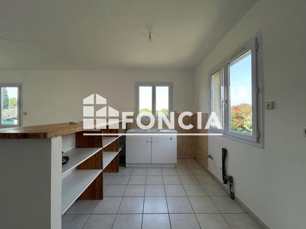 Location Maison 4 pièces 84.78 m² - CHEMIN DU SERYONEL Flaux 30700