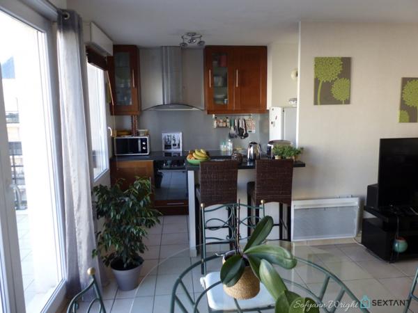 A VENDRE appartement 2 pièces de 49 m2 à Chelles quartier de l'Aulnoy