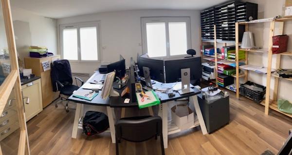 EXCLUSIVITE : A LOUER Local d'activité 420 m2 avec foncier privatif 800 m2 St Herblain ATLANTIS