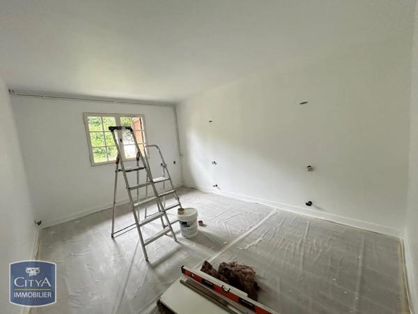 Appartement à louer 4 pièces 79.8m² Saint-Maur-des-Fossés (94100)