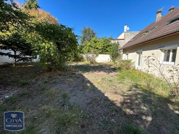 Appartement à louer 4 pièces 79.8m² Saint-Maur-des-Fossés (94100)