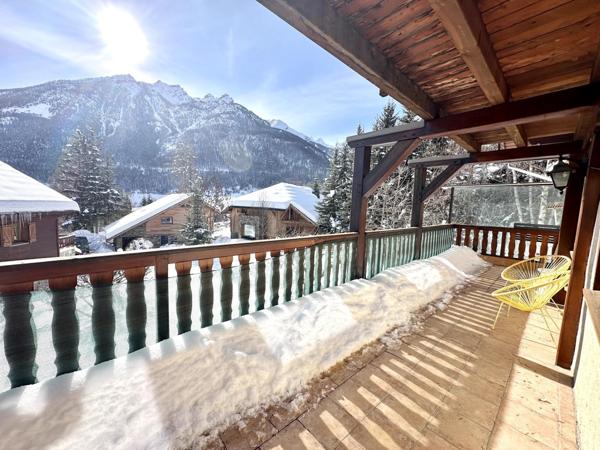 T3 avec cave et terrasse plein sud de près de 23 m2