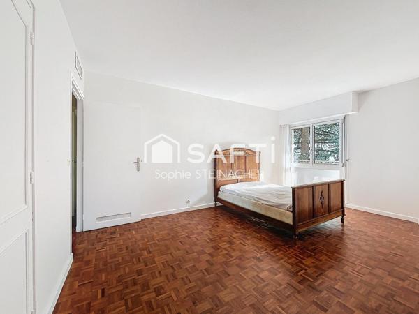 3 pièces 69 m² balcon 10 min RER A à pied