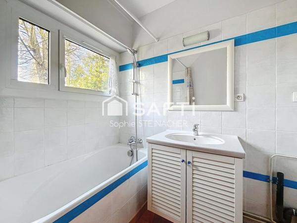 3 pièces 69 m² balcon 10 min RER A à pied