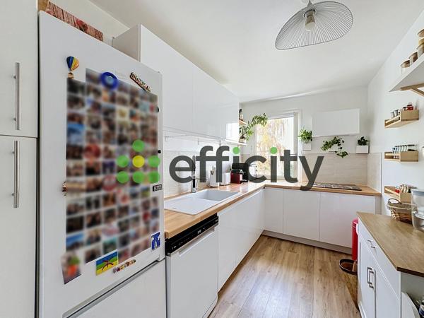 Appartement
         3 pièces
        - 68 m² Exclusivité 349 000 € *