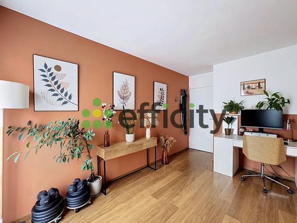Appartement
         3 pièces
        - 68 m² Exclusivité 349 000 € *