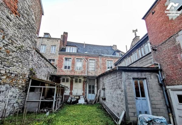 HYPER CENTRE VILLE
Immeuble pour investissement