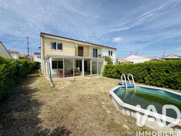 Maison à vendre 3 pièces 77 m² Angoulême