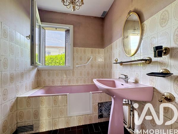 Maison à vendre 3 pièces 77 m² Angoulême