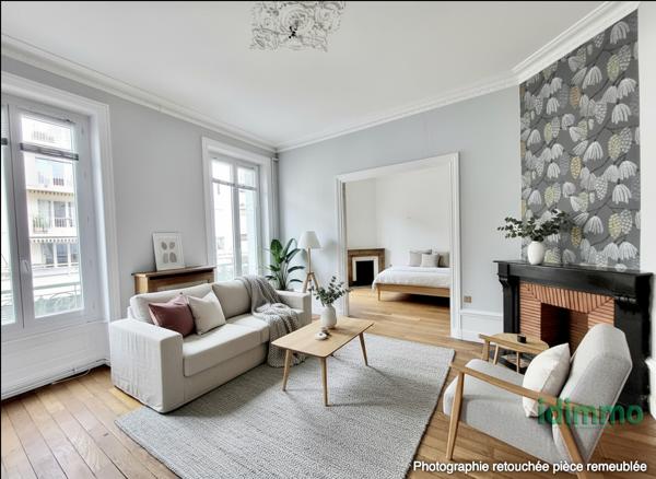 Magnifique appartement au deuxième étage en plein centre ville d'Annonay avec balcons... Annonay (07100)