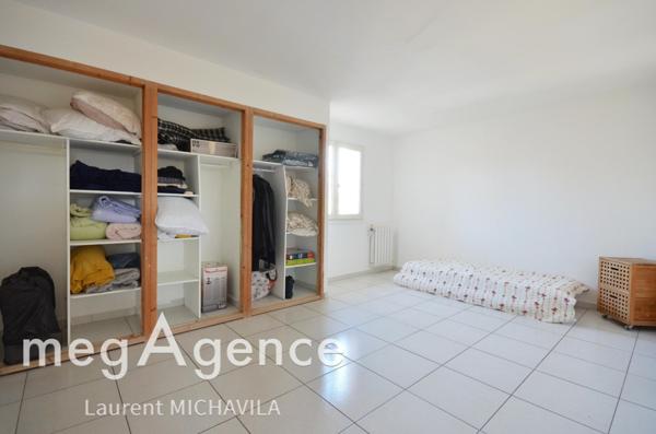 Maison à BEZIERS, 34500 - 8 pièces 189m²