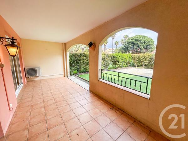 Appartement F3 à vendre  3 pièces - 43,31 m2 CAVALAIRE SUR MER - 83