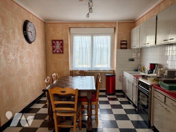 Maison familiale avec jardin à QUIMPER- Secteur Corniguel