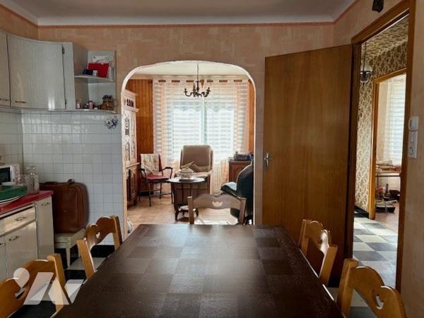 Maison familiale avec jardin à QUIMPER- Secteur Corniguel