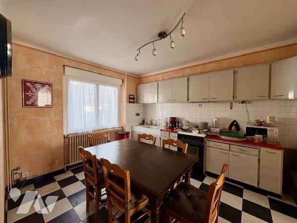 Maison familiale avec jardin à QUIMPER- Secteur Corniguel