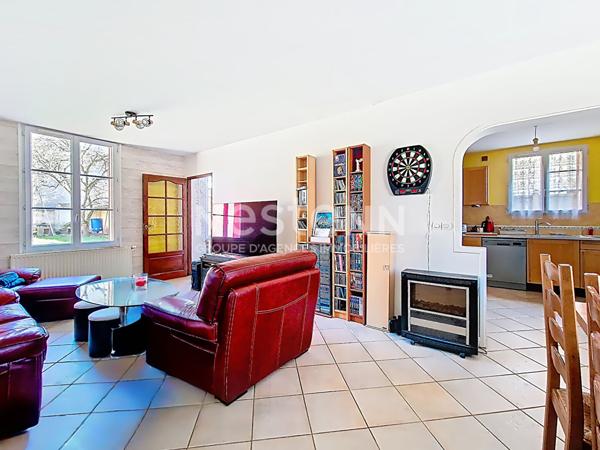 Maison à vendre à Bois d'Arcy - 5 pièces, 4 chambres, proche gare