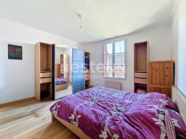 Maison à vendre à Bois d'Arcy - 5 pièces, 4 chambres, proche gare