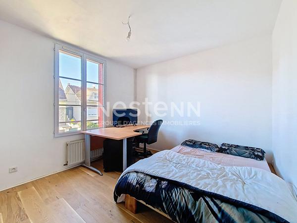 Maison à vendre à Bois d'Arcy - 5 pièces, 4 chambres, proche gare