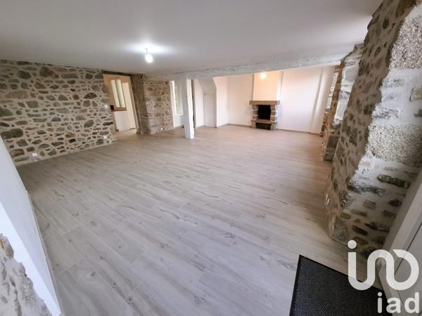 Maison à vendre 5 pièces 147 m² Saint-Vaast-la-Hougue