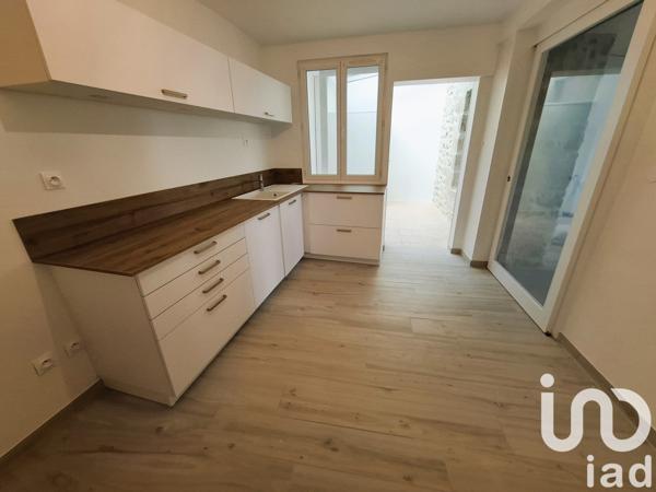 Maison à vendre 5 pièces 147 m² Saint-Vaast-la-Hougue