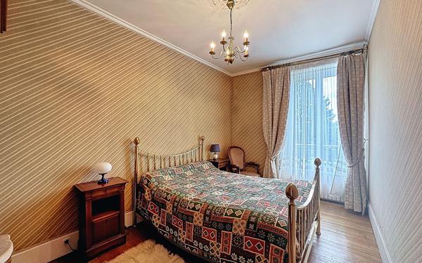 Maison à vendre    6 pièces • 133 m2 Fontenay-Trésigny