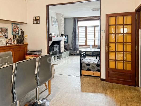 À VENDRE BOULOGNE-SUR-MER - MAISON MITOYENNE 6 PIÈCES - 4 CHAMBRES - SOUS-SOL - CAVE