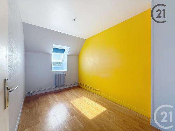 Maison à vendre  5 pièces - 88 m2 ST JULIEN LES VILLAS - 10