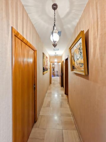Maison 5 pièces de plain-pied avec sous-sol - Lescure d'Albigeois