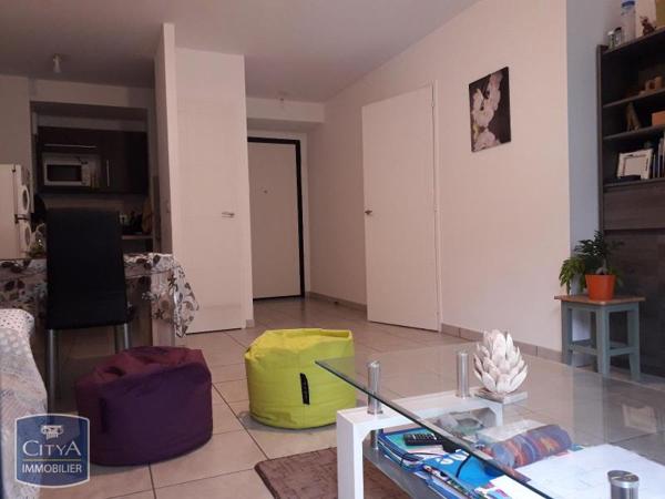 Appartement à louer 2 pièces 49.37m²