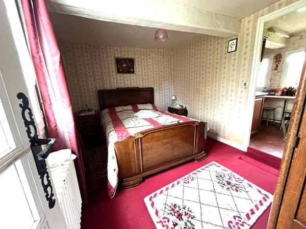 FERMETTE ANCIENNE 5 PIECES 80M2 DEPENDANCE 90M2