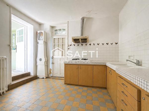 Maison de caractère au cœur de Croth