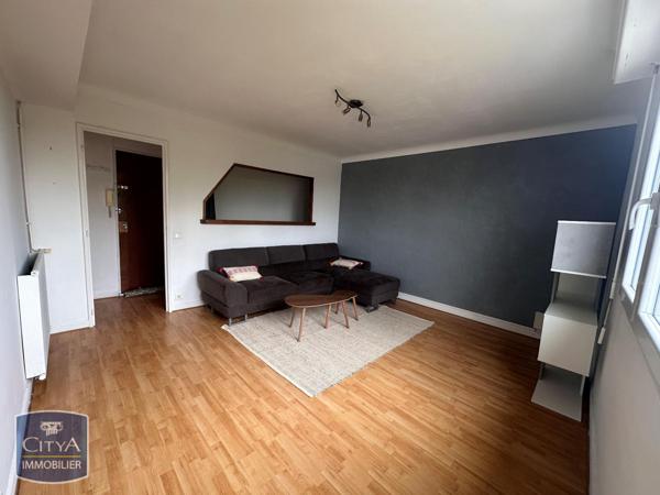 Appartement à louer 2 pièces 65.47m²