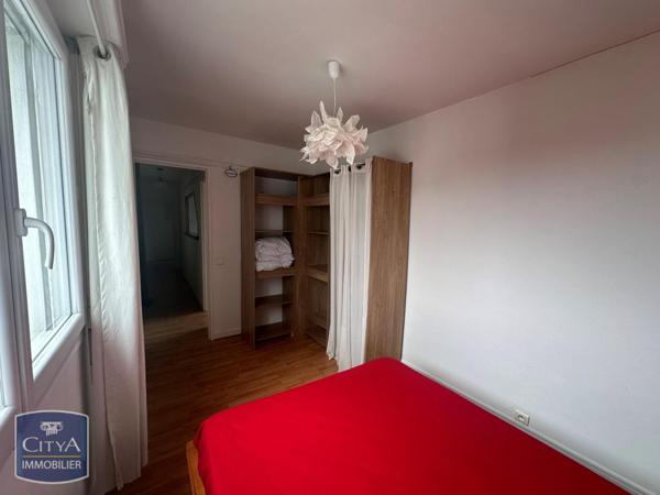 Appartement à louer 2 pièces 65.47m²