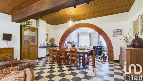 Maison de ville 8 pièces de 236 m² à Douchy-les-Mines (59282)