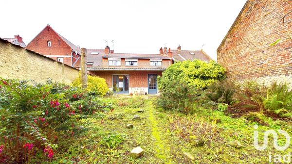 Maison de ville 8 pièces de 236 m² à Douchy-les-Mines (59282)