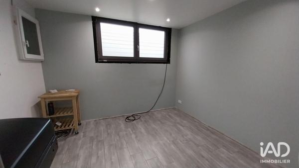 Local d’activité à vendre 340 m² Saint-Jean-Bonnefonds