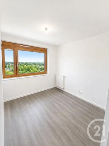Appartement F3 à vendre  3 pièces - 70,47 m 2   FONTAINEBLEAU  - 77