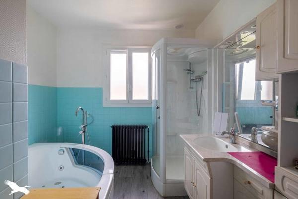 Maison à vendre |                                       Ruffec |                                        5 pièces  |  172 m²