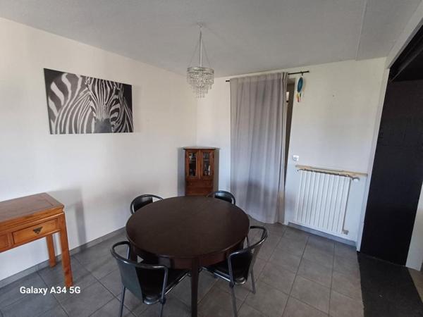 Maison 8 pièces avec 2 garages