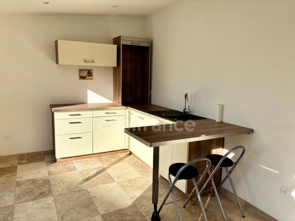 EXCLUSIVITÉ – LA CIOTAT – Maison T4/5 avec piscine, garage et grand sous-sol