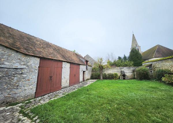 Maison Dourdan 8 pièce(s) 109 m2