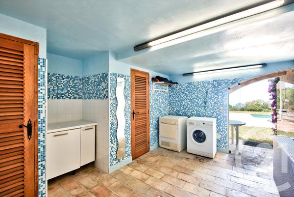 Maison à vendre  9 pièces - 281,26 m2 NICE - 06