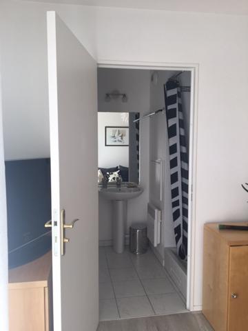 Appartement
         4 pièces
        - 89 m² 580 000 € *