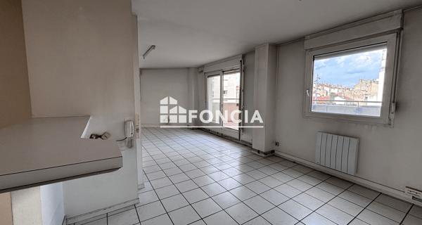 À vendre Appartement 5 pièces 99 m² - Saint-étienne 42000