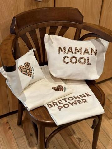 PONT L'ABBE (29) CONCEPT STORE PRODUITS BRETONS 120 M2