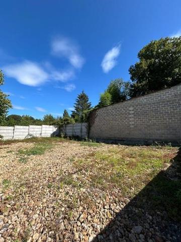 Entrepôt à vendre à Coudreceau dans l'Eure-et-Loir (28400), ref : 240525