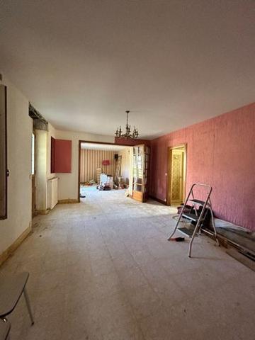 Entrepôt à vendre à Coudreceau dans l'Eure-et-Loir (28400), ref : 240525