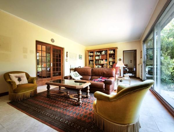 MAISON FAMILIALE 5 CHAMBRES - ROUILLE